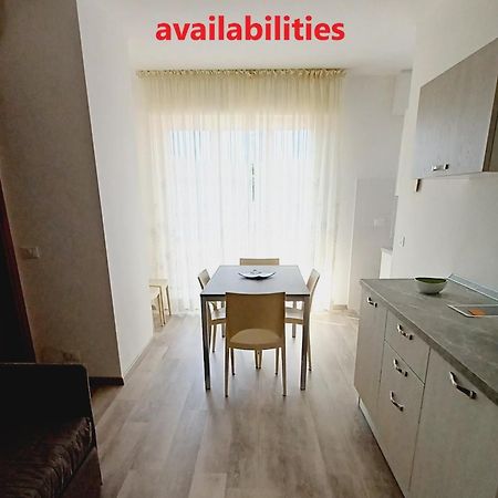 Casa Bivi - Apartments With 1 And 2 Bedrooms - Click Here For More Availabilities Lignano Sabbiadoro Exteriör bild