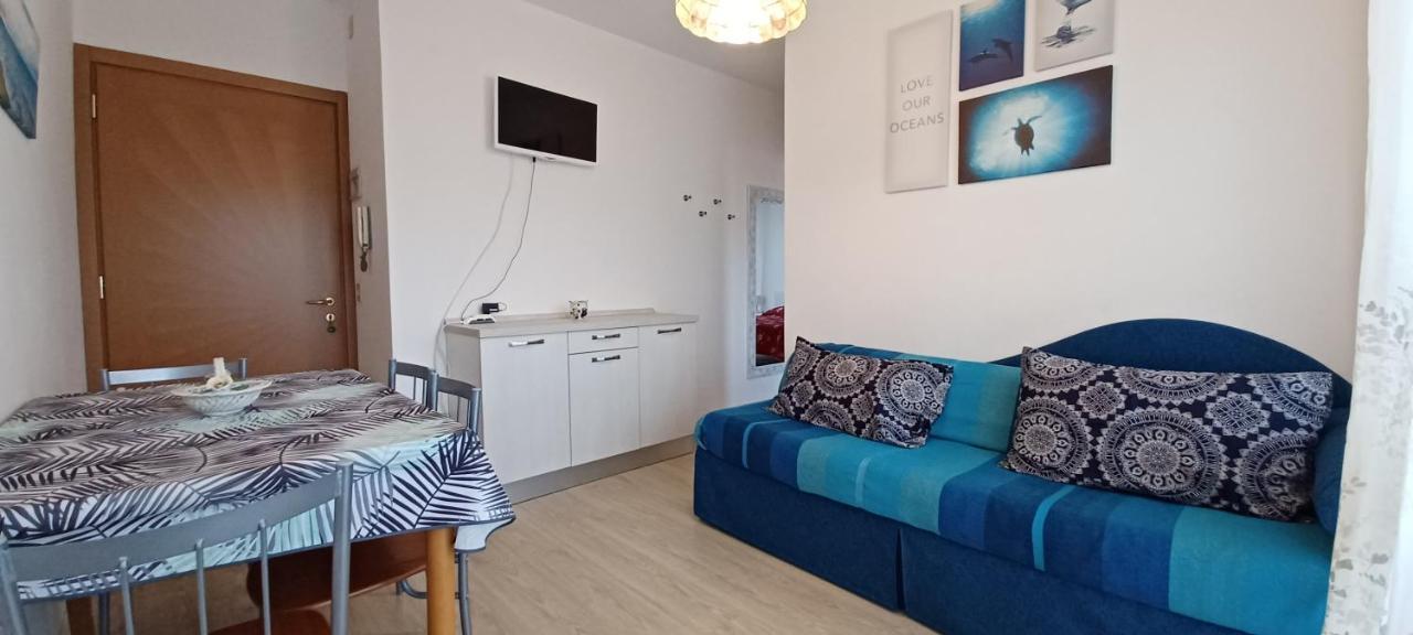 Casa Bivi - Apartments With 1 And 2 Bedrooms - Click Here For More Availabilities Lignano Sabbiadoro Exteriör bild