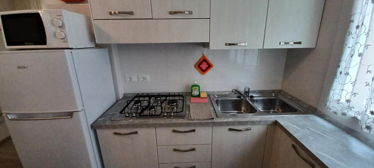 Casa Bivi - Apartments With 1 And 2 Bedrooms - Click Here For More Availabilities Lignano Sabbiadoro Exteriör bild