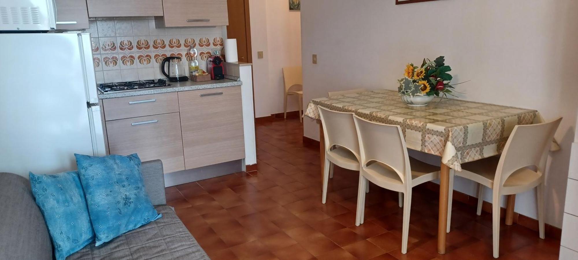Casa Bivi - Apartments With 1 And 2 Bedrooms - Click Here For More Availabilities Lignano Sabbiadoro Exteriör bild