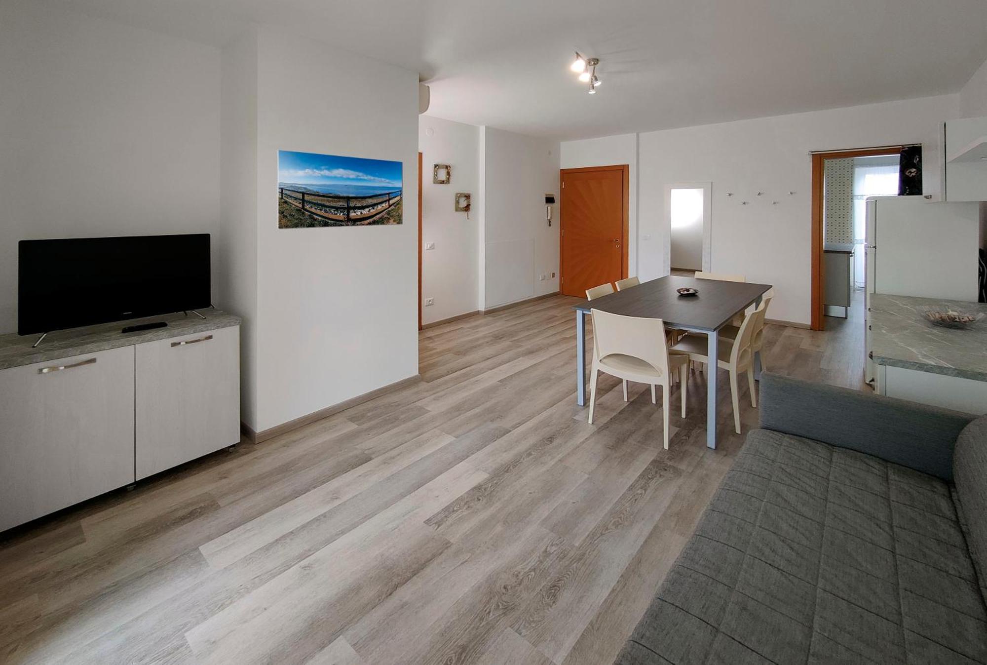 Casa Bivi - Apartments With 1 And 2 Bedrooms - Click Here For More Availabilities Lignano Sabbiadoro Exteriör bild