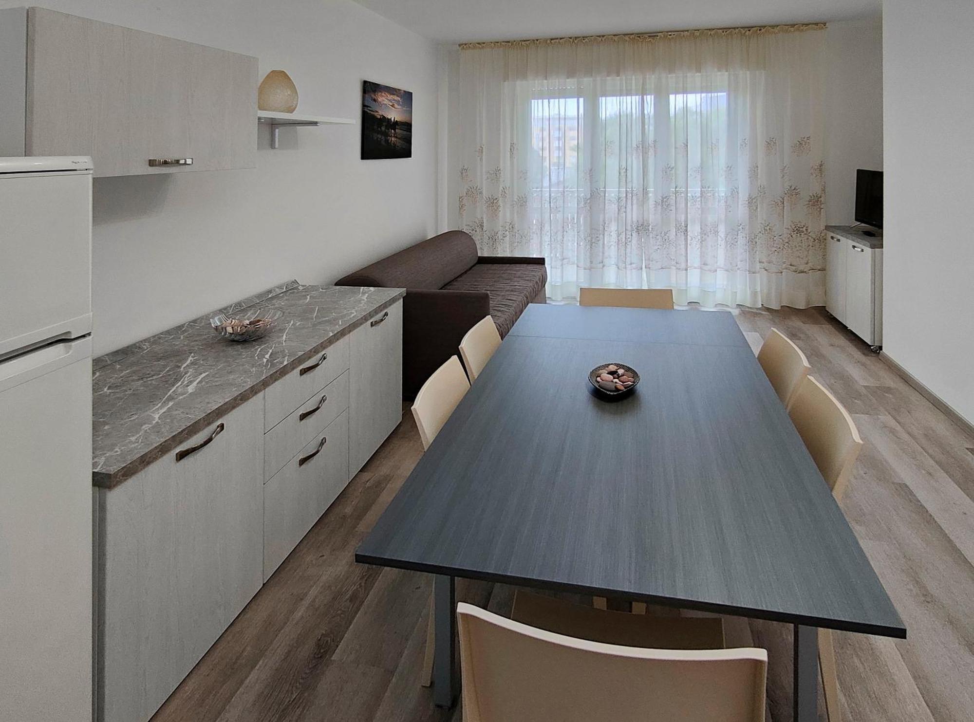Casa Bivi - Apartments With 1 And 2 Bedrooms - Click Here For More Availabilities Lignano Sabbiadoro Exteriör bild